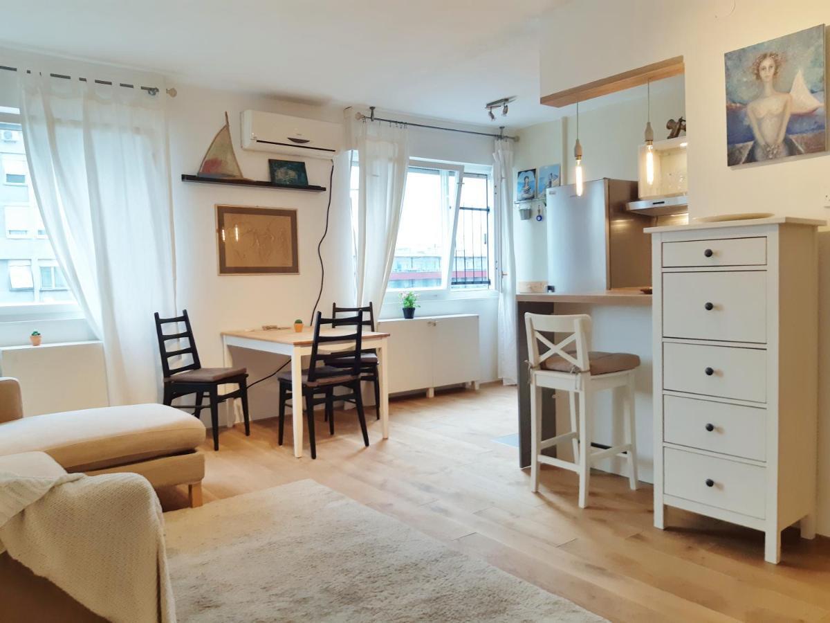 Eagles Nest Apartment ซาเกร็บ ภายนอก รูปภาพ